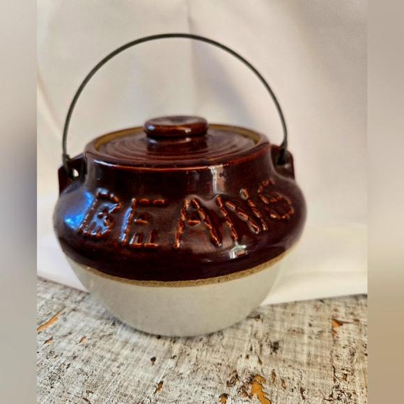 Bean Pot Small Pottery Great Shape - Picture 1 of 6